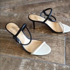 Michael Kors size 6.5 black/white sandals